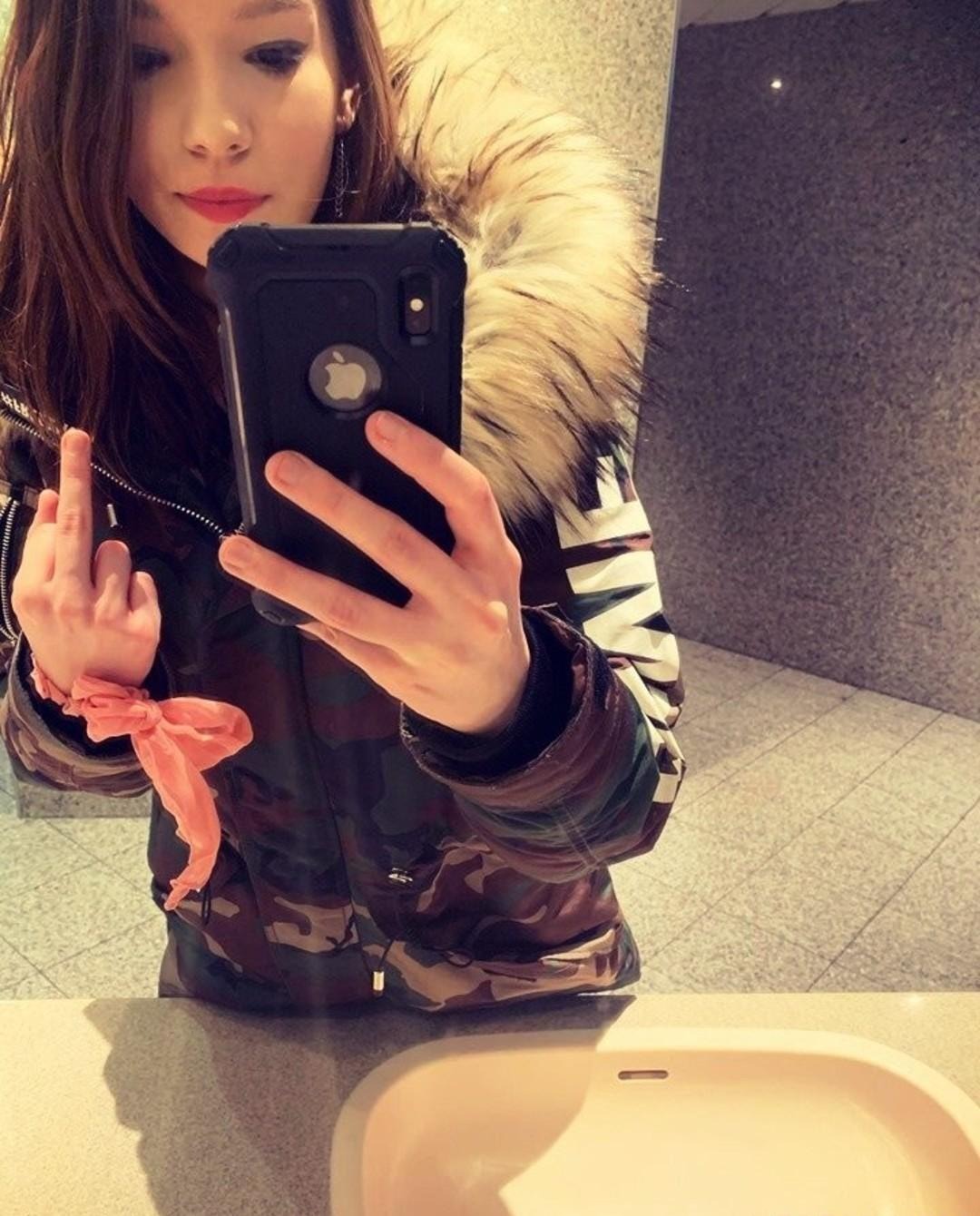 Photo full AbnormalXO abn0rmalx